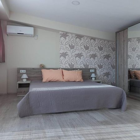 Hotel Tbilisi Apart ภายนอก รูปภาพ