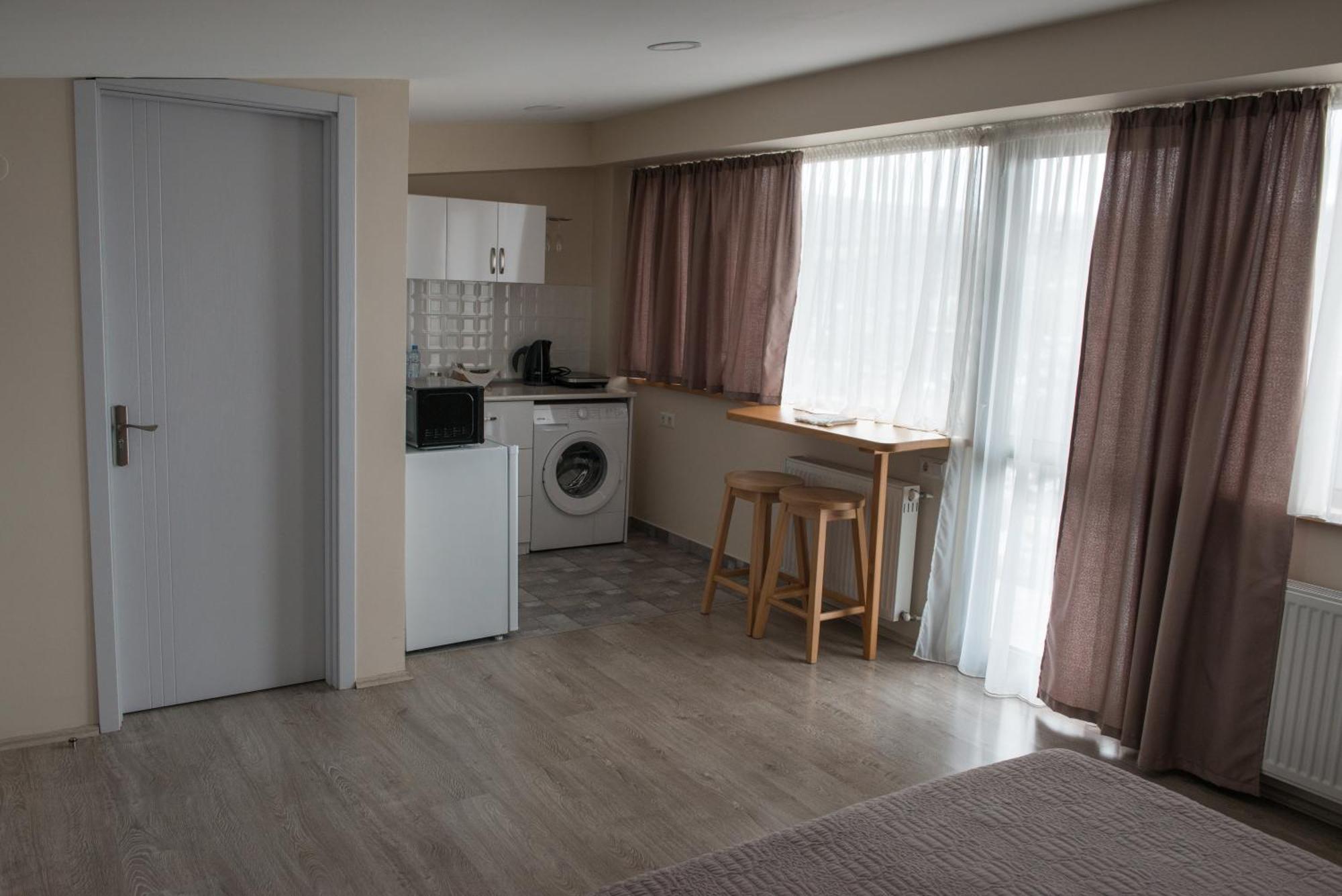 Hotel Tbilisi Apart ภายนอก รูปภาพ